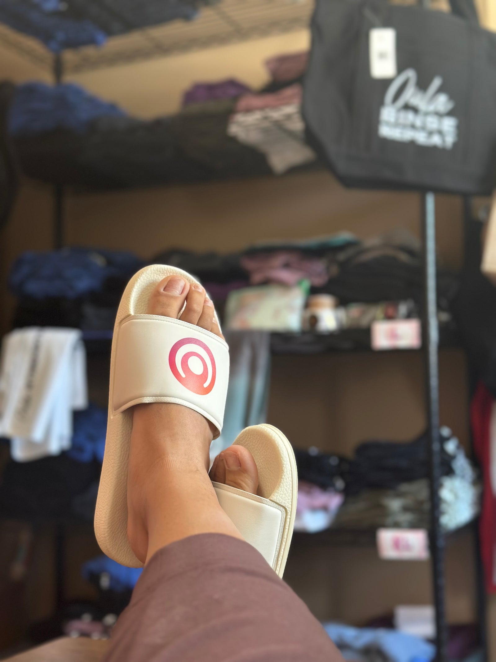 Oula Bug White Slides