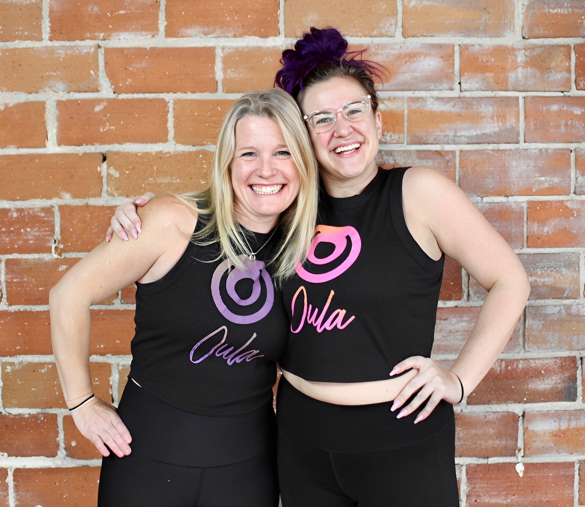 Black Cropped Oula Tank